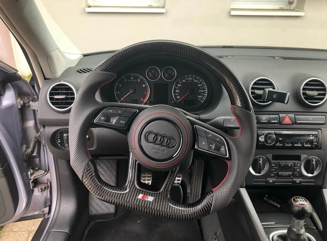 Audi S3 8Y Custom Airbagabdeckung